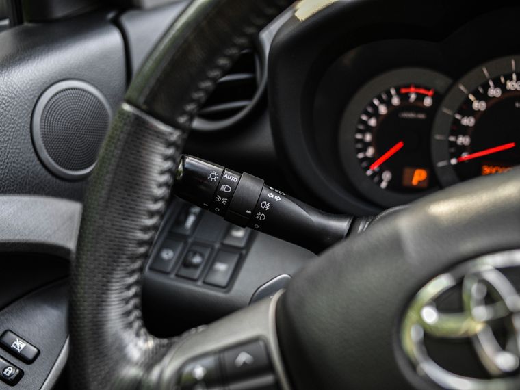 Toyota RAV4 2010 года, 193 150 км - вид 6