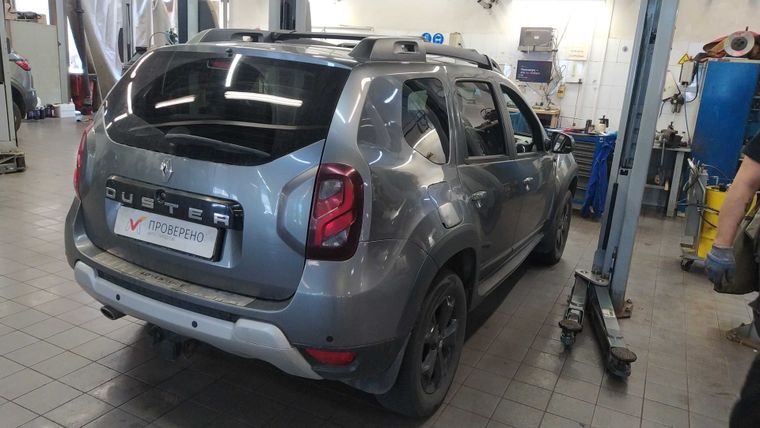 Renault Duster 2020 года, 110 861 км - вид 3