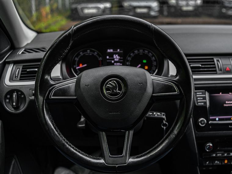 Skoda Rapid 2017 года, 118 694 км - вид 6