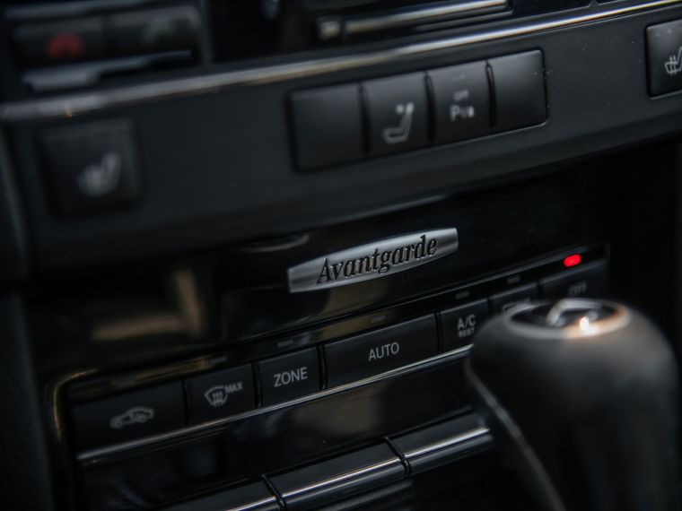 Mercedes-Benz E-класс 2010 года, 228 608 км - вид 9