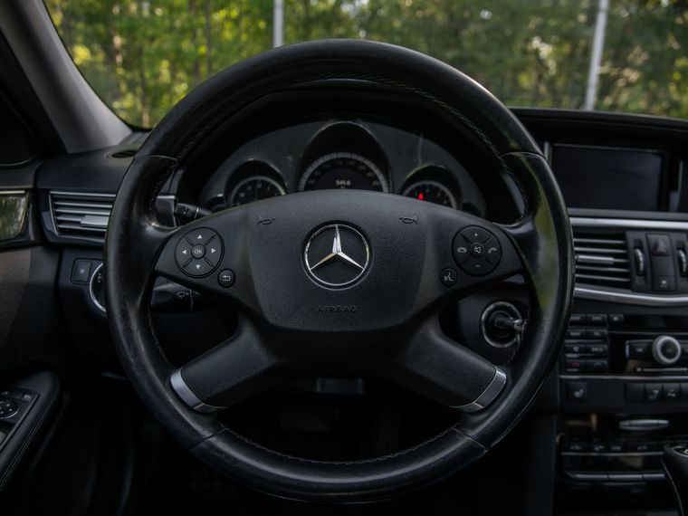 Mercedes-Benz E-класс 2010 года, 228 608 км - вид 7