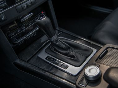 Mercedes-Benz E-класс 2010 года, 228 608 км - вид 10