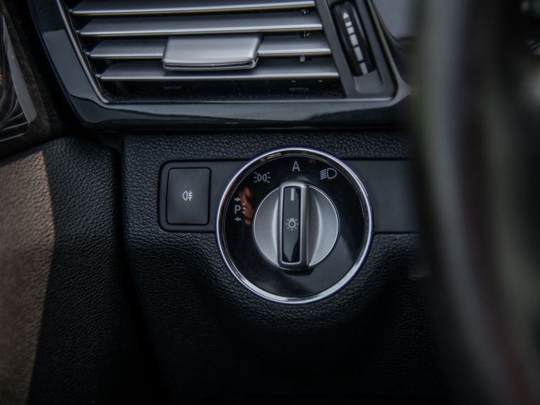 Mercedes-Benz E-класс 2010 года, 228 608 км - вид 12