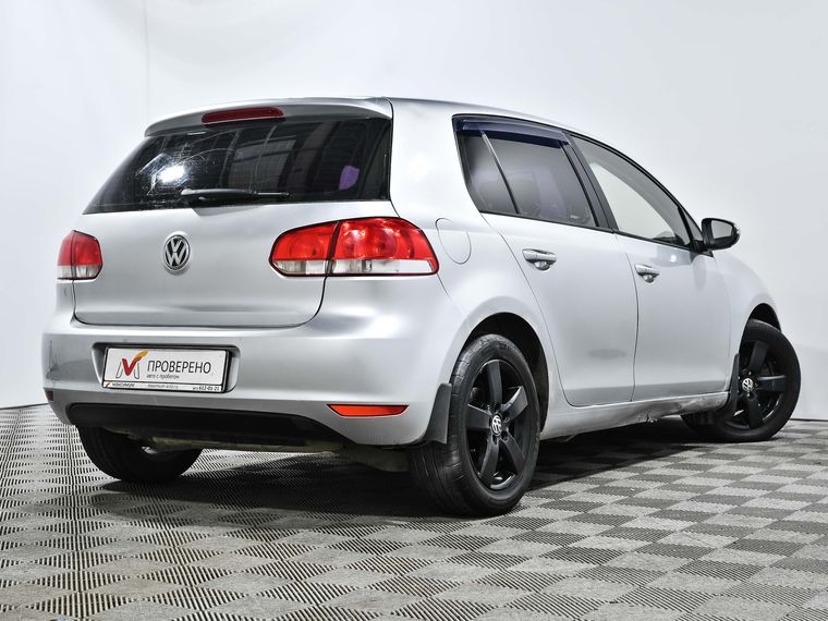 Volkswagen Golf 2012 года, 215 000 км - вид 4