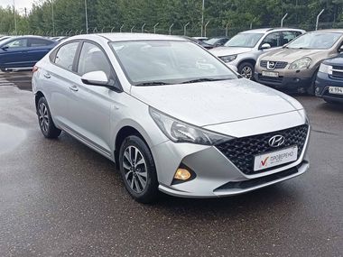 Hyundai Solaris 2020 года, 57 814 км - вид 4