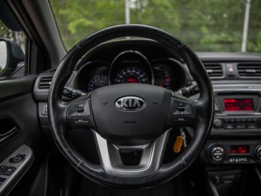 Kia Rio 2014 года, 101 000 км - вид 6