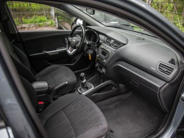 Kia Rio 2014 года, 101 000 км - вид 13