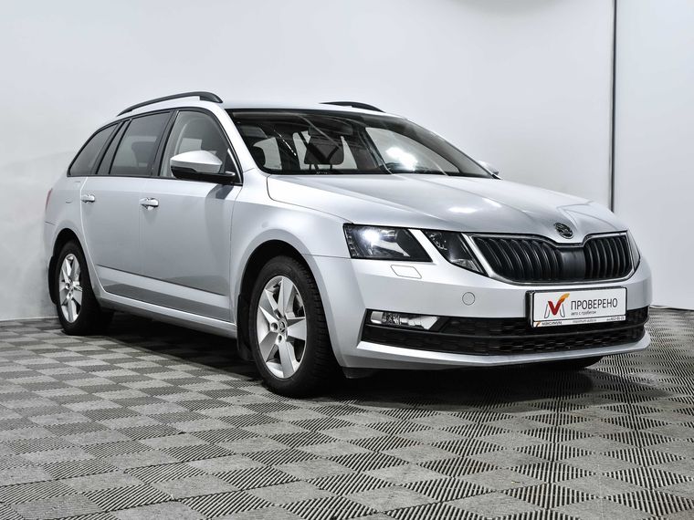 Skoda Octavia 2019 года, 141 053 км - вид 4