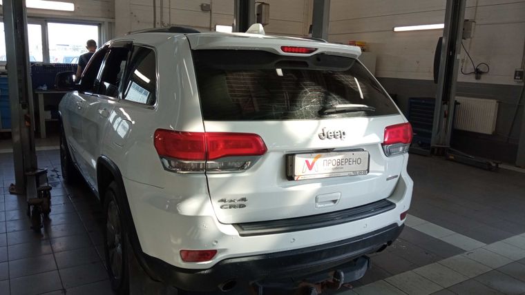 Jeep Grand Cherokee 2013 года, 320 000 км - вид 4