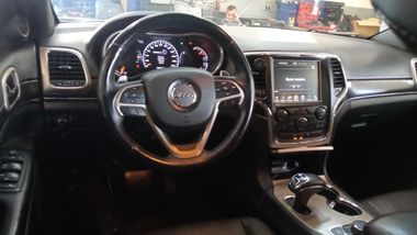 Jeep Grand Cherokee 2013 года, 320 000 км - вид 5