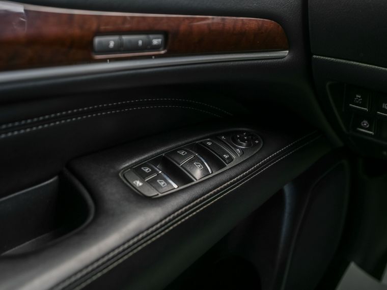 Infiniti QX60 2017 года, 193 095 км - вид 13
