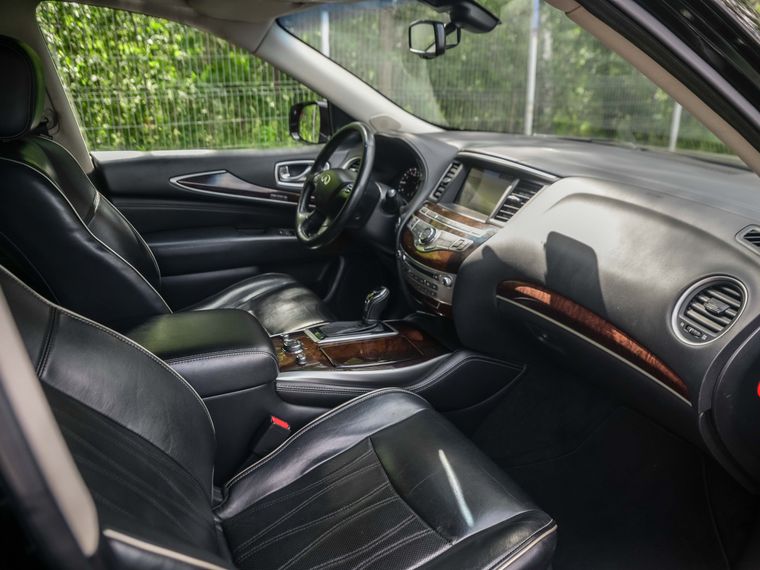 Infiniti QX60 2017 года, 193 095 км - вид 21