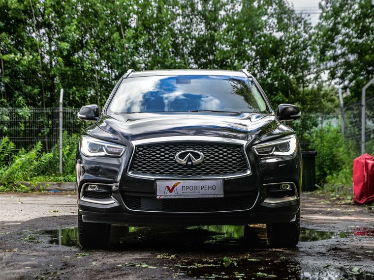 Infiniti QX60 2017 года, 193 095 км - вид 3