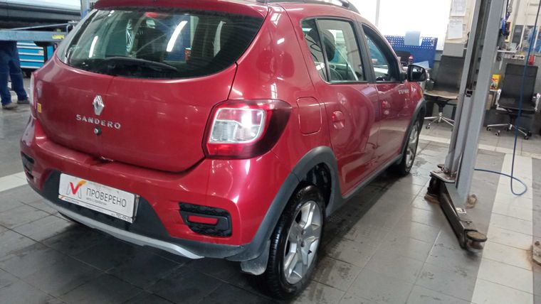 Renault Sandero Stepway 2020 года, 83 006 км - вид 3