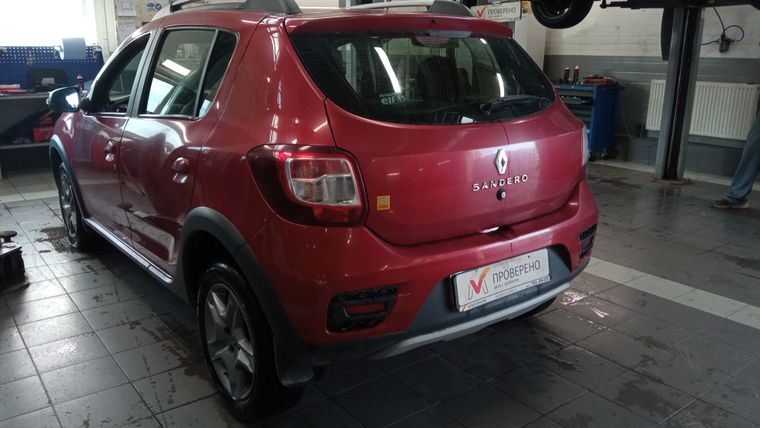 Renault Sandero Stepway 2020 года, 83 006 км - вид 4