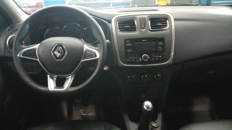 Renault Sandero Stepway 2020 года, 83 006 км - вид 5