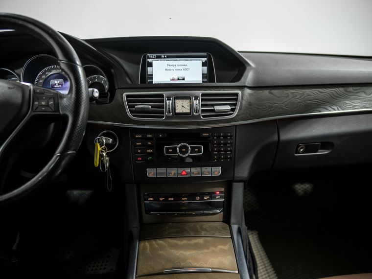 Mercedes-Benz E-класс 2013 года, 160 522 км - вид 12