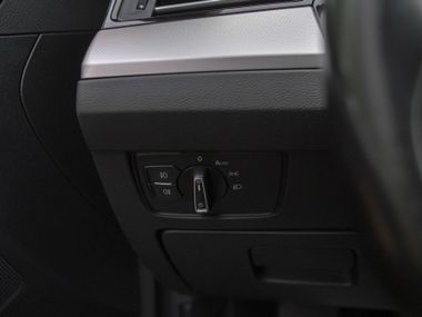 Volkswagen Passat 2017 года, 156 481 км - вид 11