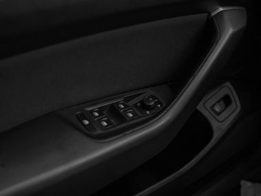 Volkswagen Passat 2017 года, 156 481 км - вид 9