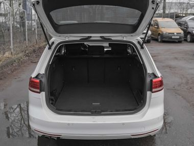 Volkswagen Passat 2017 года, 156 481 км - вид 14