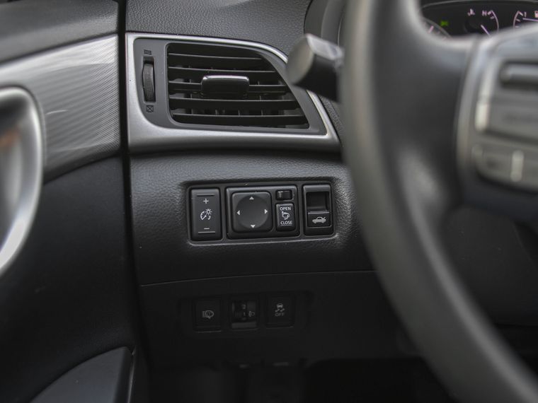 Nissan Sentra 2014 года, 148 722 км - вид 12