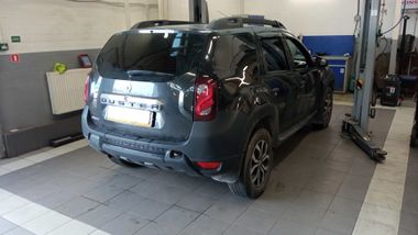 Renault Duster 2015 года, 119 487 км - вид 3