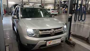 Renault Duster 2018 года, 206 064 км - вид 3