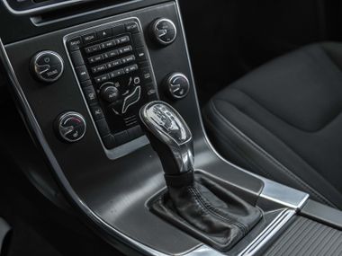 Volvo S60 2012 года, 202 349 км - вид 8