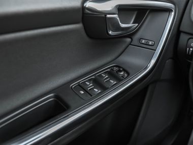 Volvo S60 2012 года, 202 349 км - вид 9