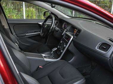 Volvo S60 2012 года, 202 349 км - вид 11