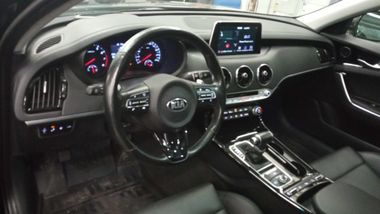 Kia Stinger 2018 года, 100 630 км - вид 5