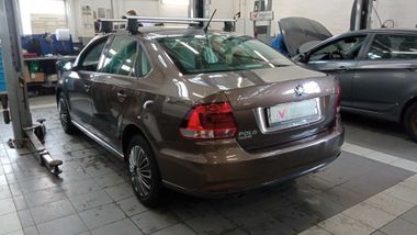 Volkswagen Polo 2015 года, 182 885 км - вид 5