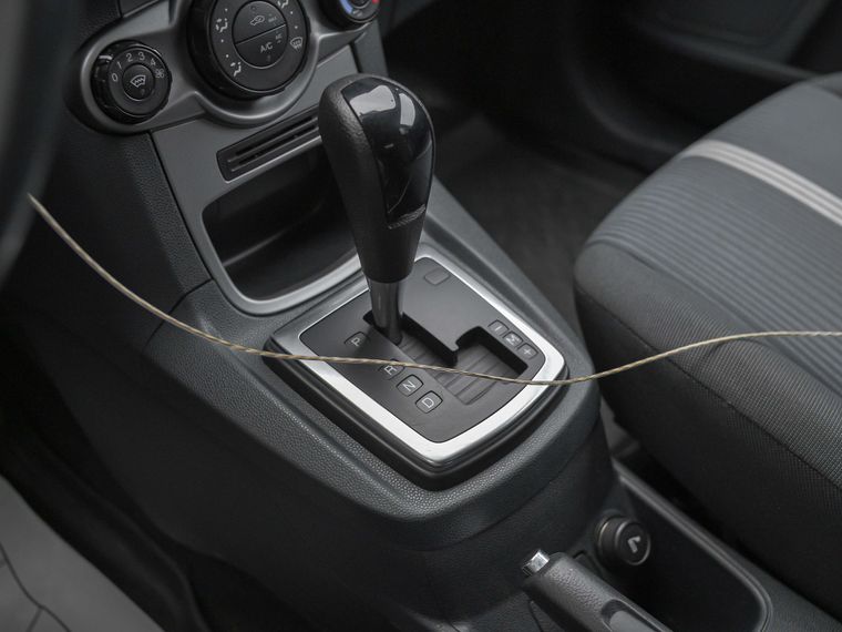 Ford Fiesta 2011 года, 157 799 км - вид 8