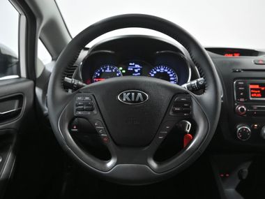 KIA Cerato 2015 года, 238 164 км - вид 9