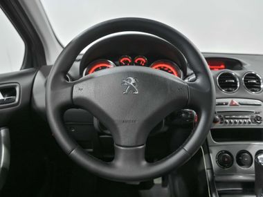 Peugeot 408 2012 года, 179 538 км - вид 8