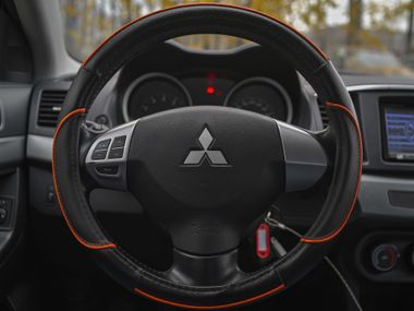 Mitsubishi Lancer 2010 года, 276 386 км - вид 6