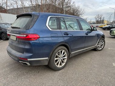 BMW X7 2019 года, 70 045 км - вид 3