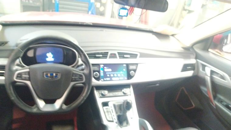 Geely Atlas 2019 года, 183 161 км - вид 4