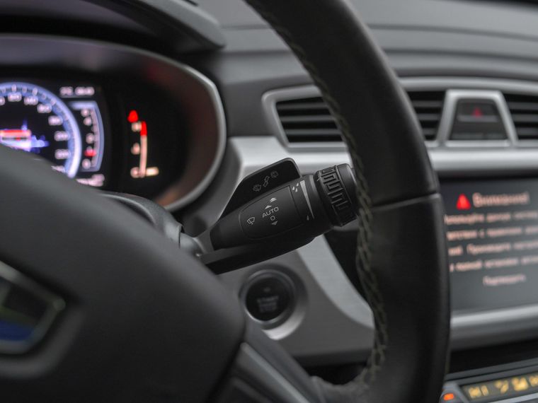 Geely Atlas 2019 года, 183 161 км - вид 8