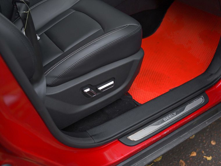 Geely Atlas 2019 года, 183 161 км - вид 17