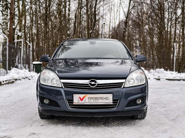 Opel Astra 2010 года, 153 000 км - вид 3