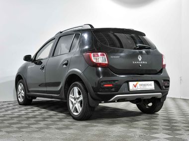 Renault Sandero Stepway 2017 года, 90 000 км - вид 6