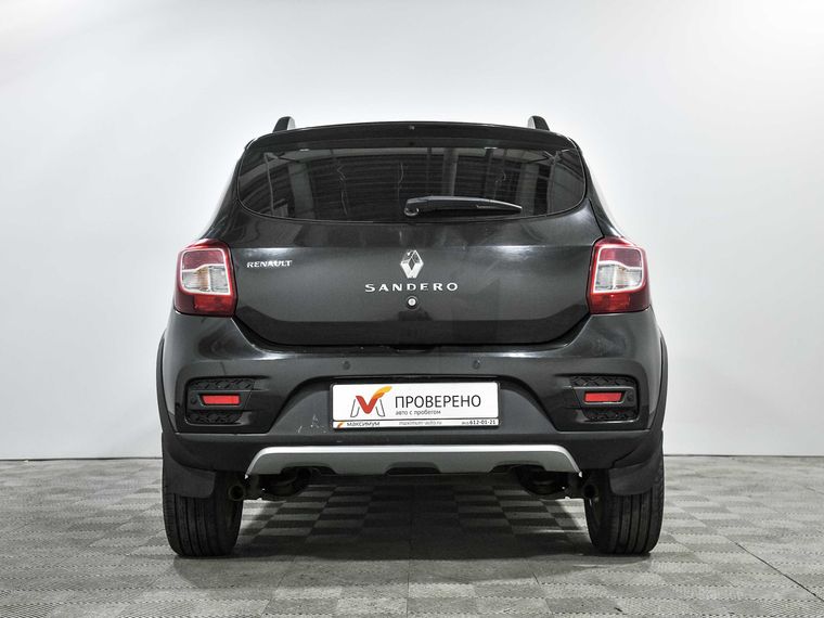 Renault Sandero Stepway 2017 года, 90 000 км - вид 5