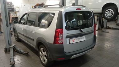 ВАЗ (LADA) Largus Cross 2018 года, 144 430 км - вид 4