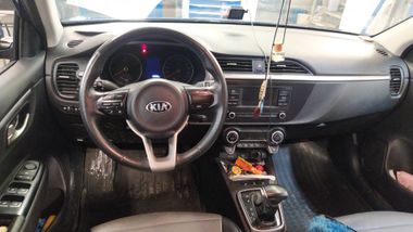 KIA Rio 2021 года, 66 290 км - вид 5