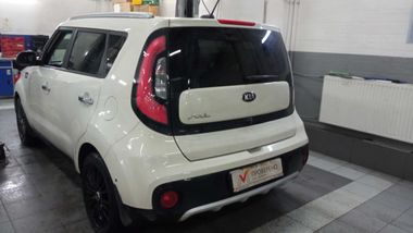 Kia Soul 2018 года, 124 300 км - вид 4