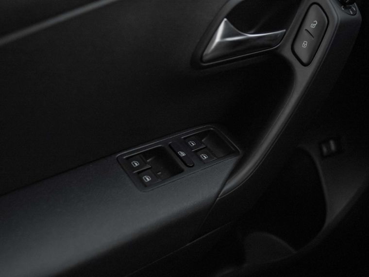 Volkswagen Polo 2019 года, 96 819 км - вид 11