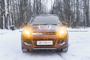 Ford Kuga 2016 года, 162 535 км - вид 3