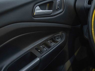 Ford Kuga 2016 года, 162 535 км - вид 9