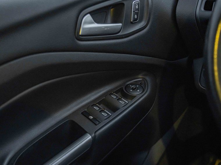 Ford Kuga 2016 года, 162 535 км - вид 9